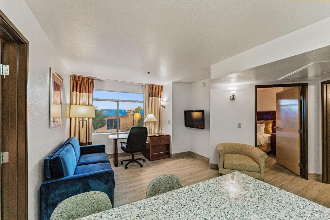 Chandler Perfect Location 1 Bedroom Экстерьер фото