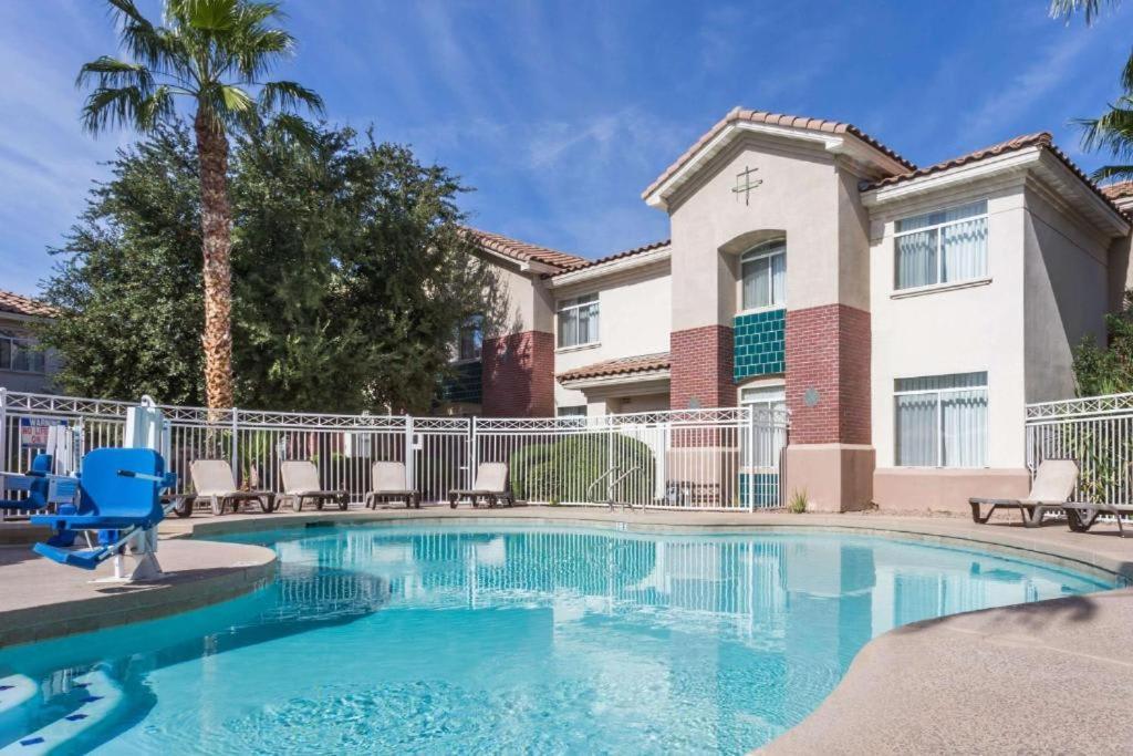 Chandler Perfect Location 1 Bedroom Экстерьер фото