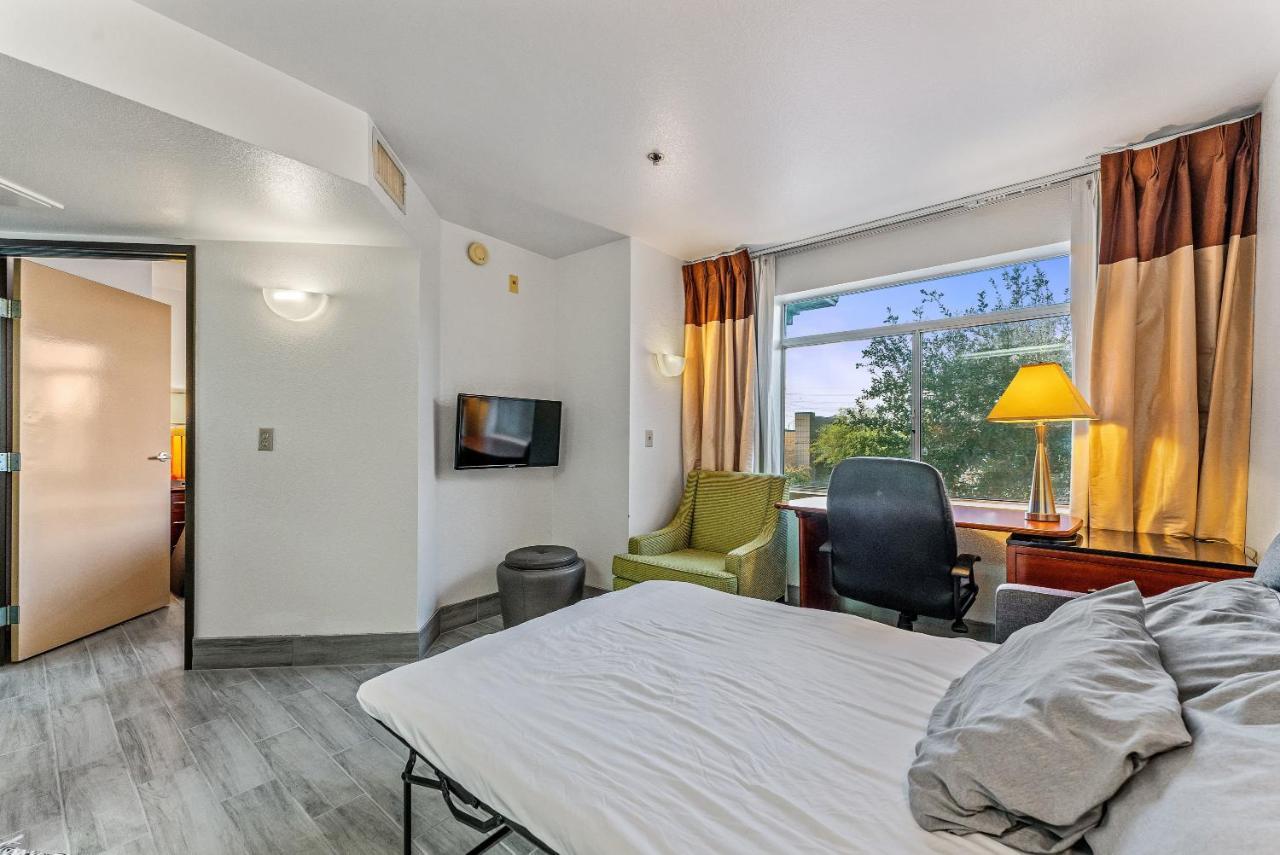 Chandler Perfect Location 1 Bedroom Экстерьер фото